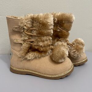 Makalu Cozy Tan Kids Boots with Faux Fur Trim